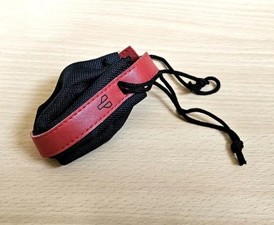 Petite bourse noire/rouge - Cobra the Space Pirate - Etat comme neuf - Photo 1/2