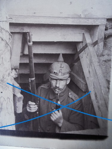 Ostfront 1WK 1916 - Soldat des Landw. IR. 6 ( Schlesien ) im Bunker " Fuchsloch