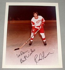 Original NHL Detroit Red Wings Reed Larson Signed 8 X 10  Photo