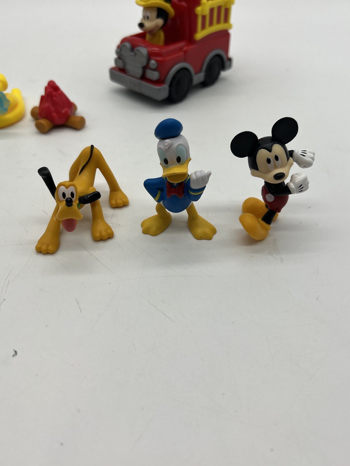 Foto 2 di 17