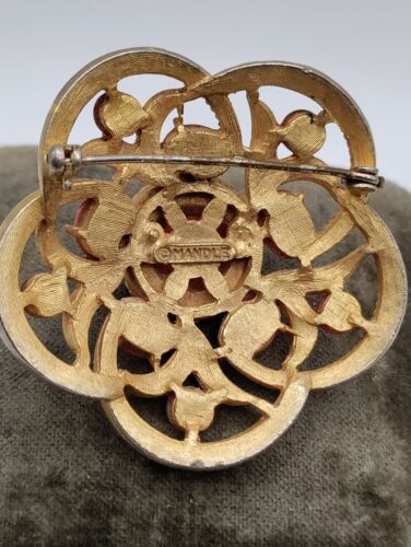 Mandle Coral Cabochon Color Brooch - Picture 3 of 4