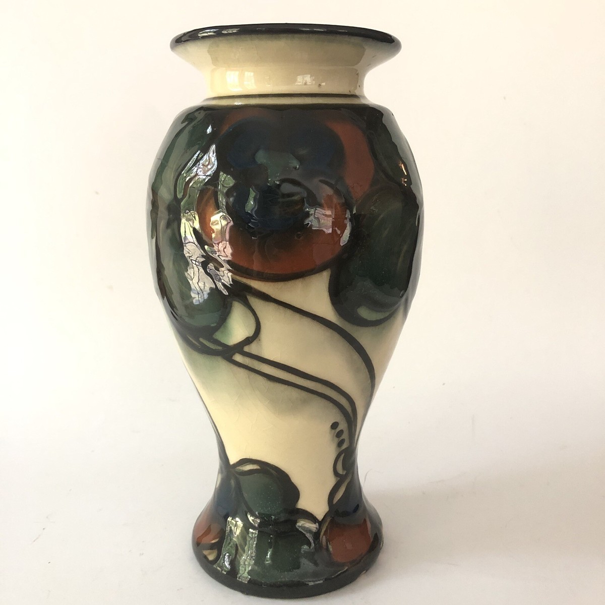 洋書 SCANDINAVIAN ART POTTERY DENMARK&SWEDEN Mid-Century Scandinavian Modern Art Pottery Vase from