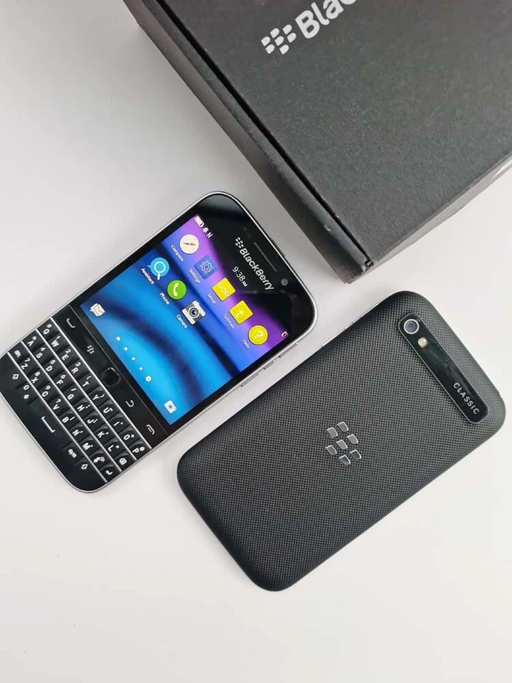 BlackBerry Classic Q20 Unlocked16GB Keyboard Smartphone - Bild 4 von 4