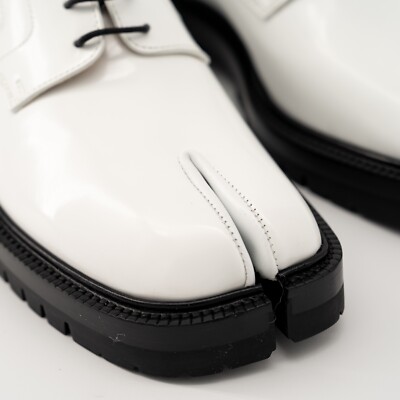 size 36 6 us - Maison Margiela Tabi Lace-Ups Loafers White Black