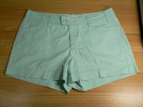 -GAP FAVORITE KHAKI WOMEN 8 (34x4) GREEN BOYFRIEND SHORTS-MID RISE-COTTON-EUC