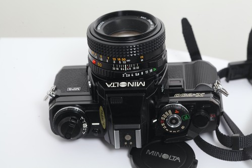 MINOLTA X-700 + OBJETIVO 50MM F/2 MD , CÁMARA SLR REFLEX MANUAL - Imagen 4 de 12