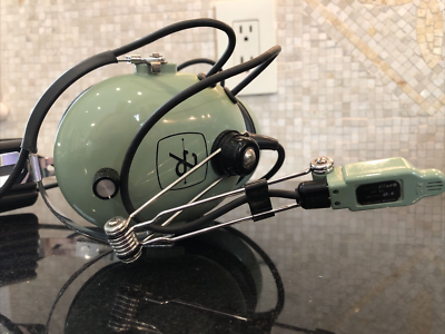 David Clark Model H10-40 Aviation Headset with M4 Microphone