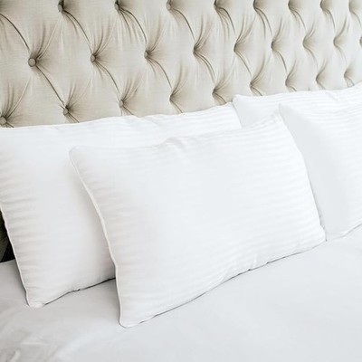 NEW 2PK Tuck Me in Pillow Co. Down Alternative Pillows Hypoallergenic Pillows