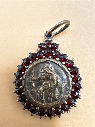 Czechoslovakian Garnet Aquarius Sign Pendant - Picture 2 of 3