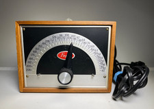 Franz Electric Metronome Vintage Model LM-FB-5 Solid Walnut