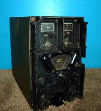 US Army Signal Corps BC-652-A Radio Receiver