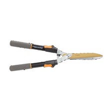 Fiskars Extendable Power-Lever Titanium Hedge Shears