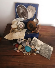 Antica scatola ricordo streghe con oggetto condotto all'interno (no tariffe usa da pagare)