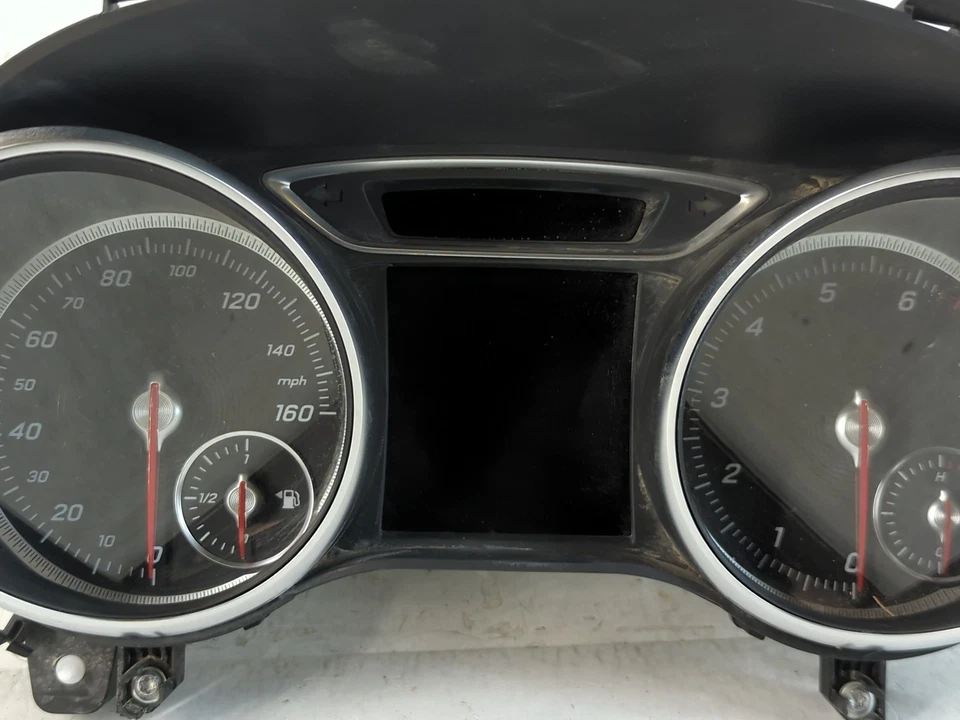 2018-2018 Mercedes-benz Cla250 Speedometer Instrument Cluster Gauges Q3NAH - Image 4 of 4