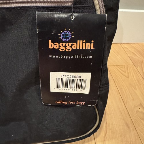 Baggallini Carry On Under Seat Rolling Tote Luggage Suitcase Black. NWT - Picture 2 of 17