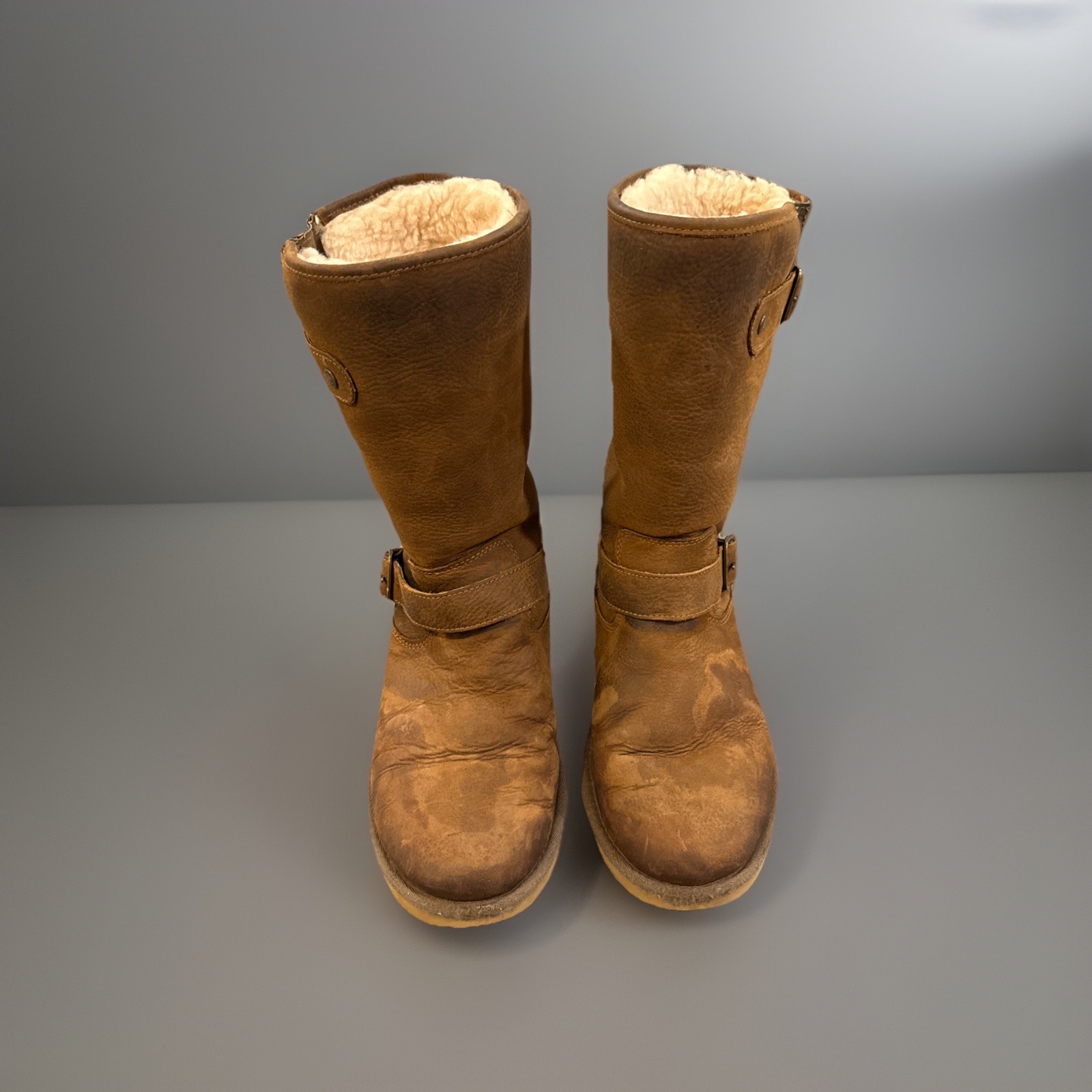 UGG Women's Sutter Boot Size 7 Toast Brown Suede - Stylish & Warm image 2