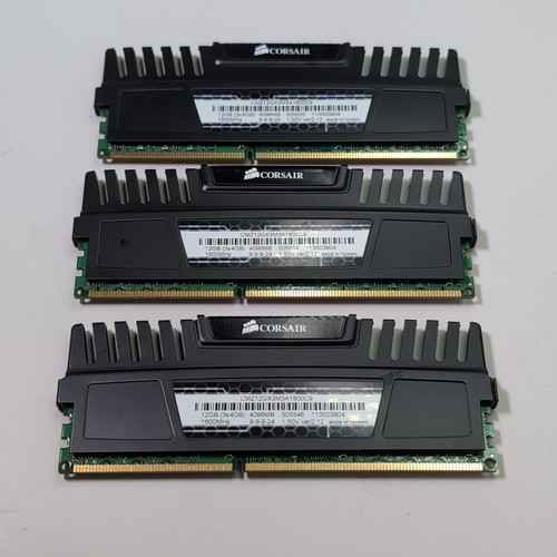 Corsair Vengeance® — 12GB Triple Channel DDR3 Memory Kit - CMZ12GX3M3A1600C9 - Picture 2 of 2