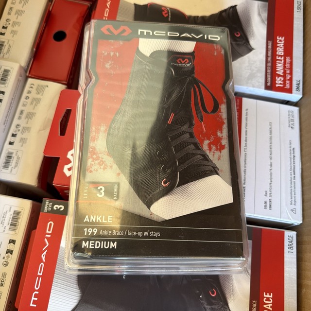 McDavid Ankle Support Brace Lace-up With Stays 199