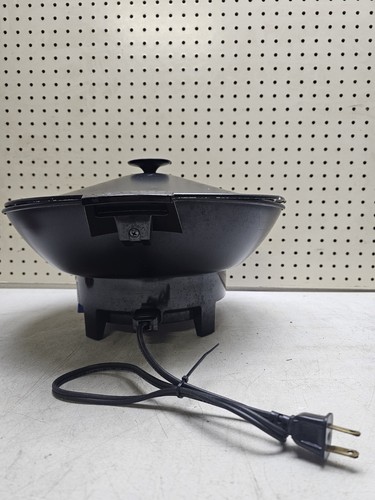 West Bend Black Electric Wok Electric With Cover Model: 79116 Tested and Works!! - Picture 8 of 11