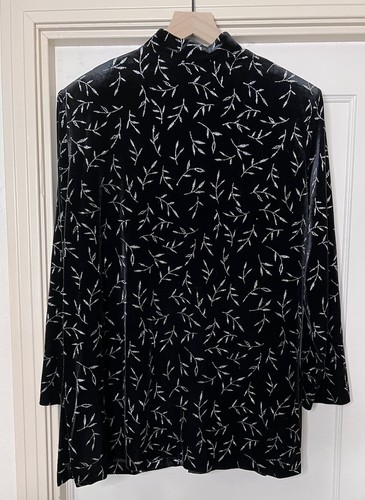 J.B.S. LTD. Plus Black Velvet Silver Sparkle Jacket Size 2X Vintage - Picture 8 of 10