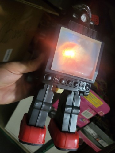 No tin toy/plastic-Hong Kong 1960's SUPER SPACE COMMANDER ROBOT in original box. - Picture 22 of 24