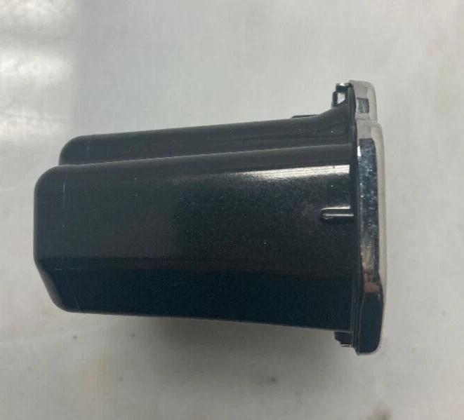 Cenicero Acura RL 2005-2008 P/N 83720-SJA-0030 puerta trasera derecha fabricante original Honda pieza Foto 4 de 4