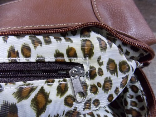 Jaclyn Smith Brown Faux Leather Handbag Shoulder Bag Cheetah Print Lining - Picture 17 of 17