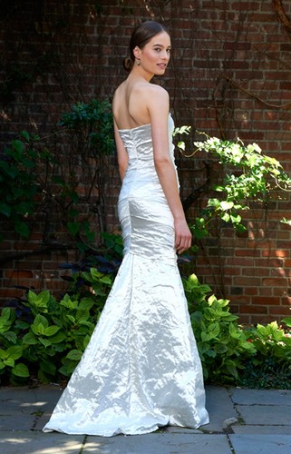 ABITO DA SPOSA NICOLE MILLER COURTNEY TECHNO IN METALLO ID0002 4 $1795 - Foto 2 di 7