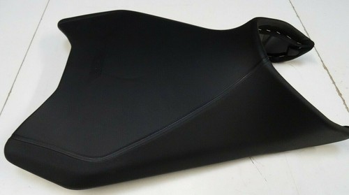 KTM original Fahrersitz 790/890 DUKE / DUKE R Art. Nr. 64107040000 - Bild 4 von 8