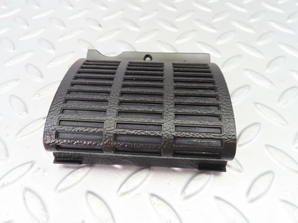 ♥7451♂ Mercedes-Benz W116 450SE cubierta de altavoz parrilla izquierda 1166801539 Foto 3 de 4