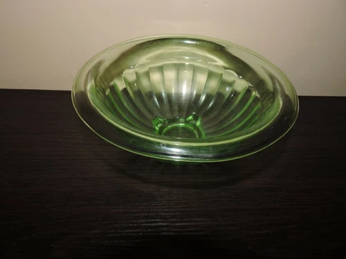 Uranium Depression Green Glass Mixing Bowl