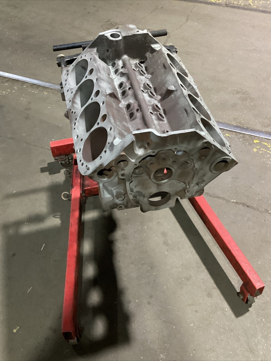 1968 CHEVROLET CAMARO 327 ENGINE BARE BLOCK. SUFFIX: ME