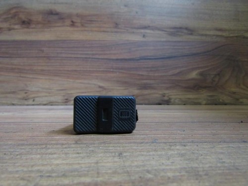 Volkswagen Passat 1989 Heated screen switch (Window Heater Switch) #128175-06