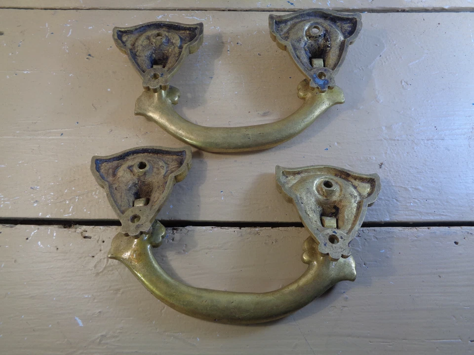 2 ANCIENNES POIGNEES BRONZE articulées ART NOUVEAU XIXe tiroir MEUBLE BUFFET - Photo 4/4