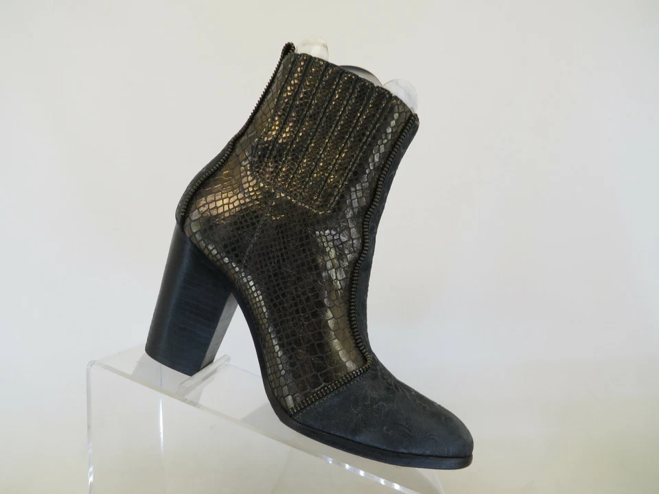 Rachel Zoe Negro Cuero Repujado Serpiente Tobillo Moda Botas Botín Talla 8.5 M Foto 4 de 4