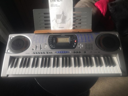 Casio CTK-671 Digital Keyboard 61-Key Electric Silver