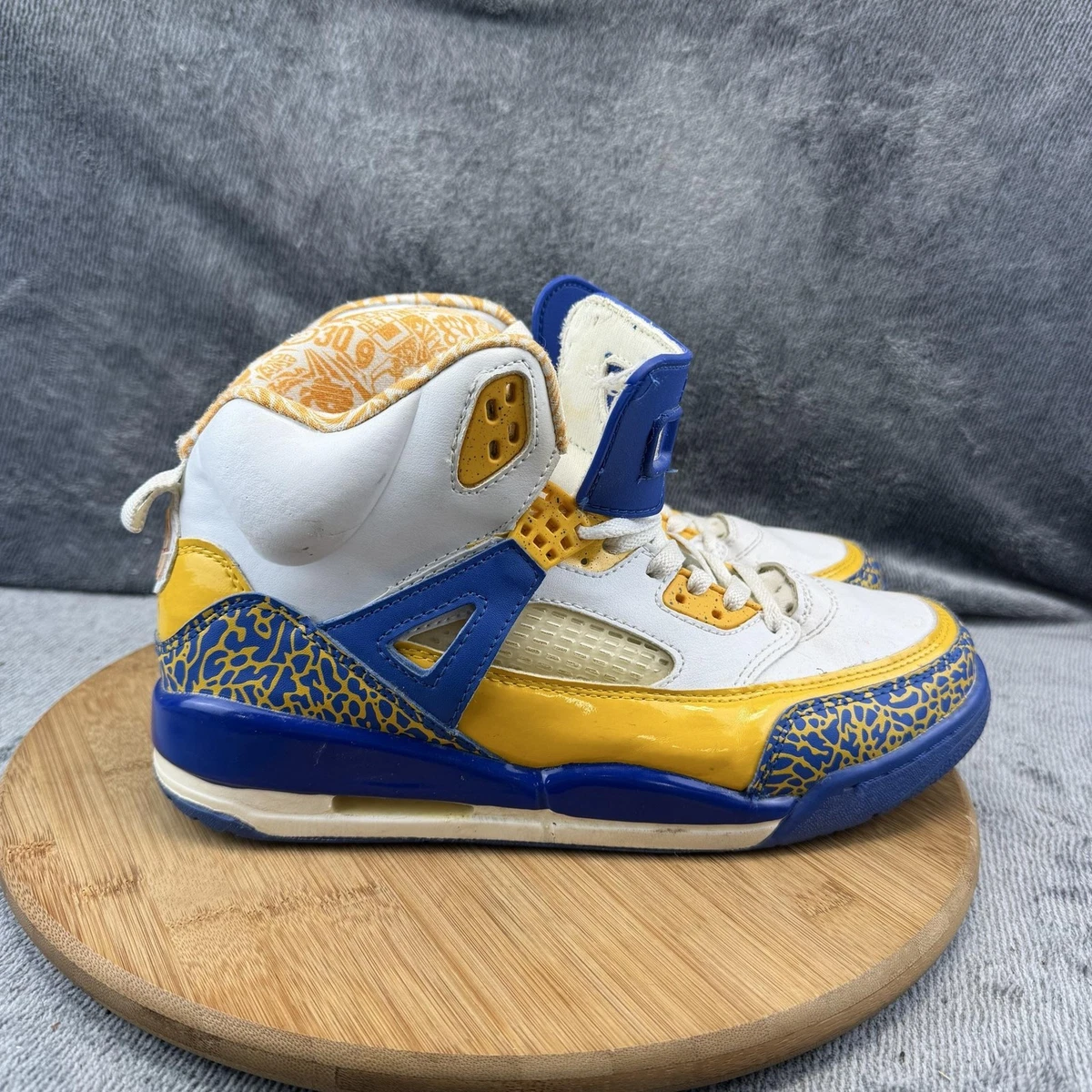 Jordan Spizike Schuhe Herren Größe 9,5 weiß blau gelb Basketball 315371-162
