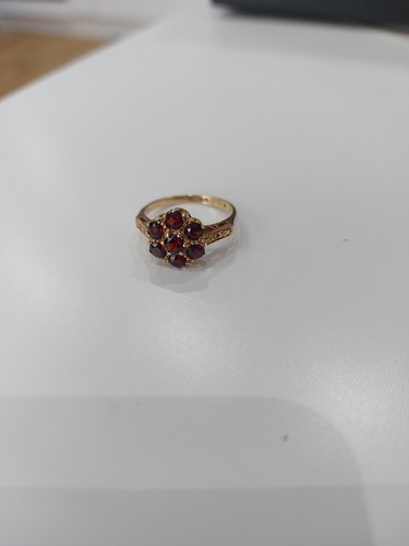 9 kt Gold Ring - Vintage 9 kt Gelbgold Granat runder Cluster Ring Größe K - Bild 10 von 14