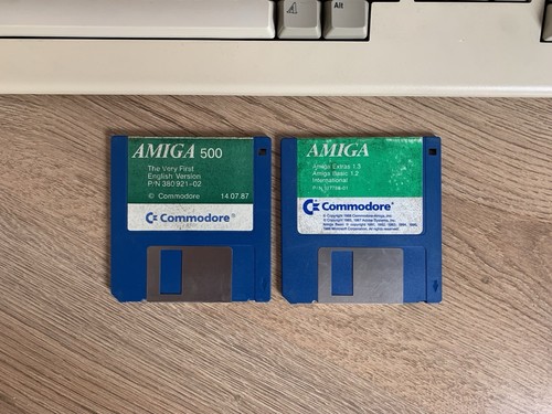 COMMODORE AMIGA 500 con espansione Ram - Foto 4 di 8
