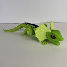 ZURU Robo Alive Green Lizard Battery Operated Crawls On Floor Toy Robotic