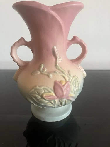 Vintage Hull Pottery Magnolia Double Handled Vase~Pink Pastel Matte USA 1940’s