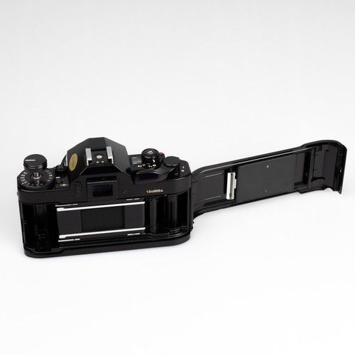 *TOP* SERVICED Canon A-1 Black Classic 35mm Film Camera FD 1.8 50mm Lens JAPAN - Picture 15 of 15