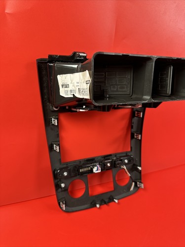 07 08 09 10 Saturn Outlook Radio Stereo Climate Control Trim Bezel Dash OEM - Picture 17 of 20