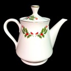 KASHIMA Tea / Coffee Pot with Lid Christmas Holly Leaf Berries Porcelain 6” tall