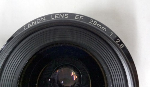 Canon EF 28mm Wide Angle Camera Lens 1:2.8 w/ Tiffen 52mm UV Protection Filter - Picture 3 of 10