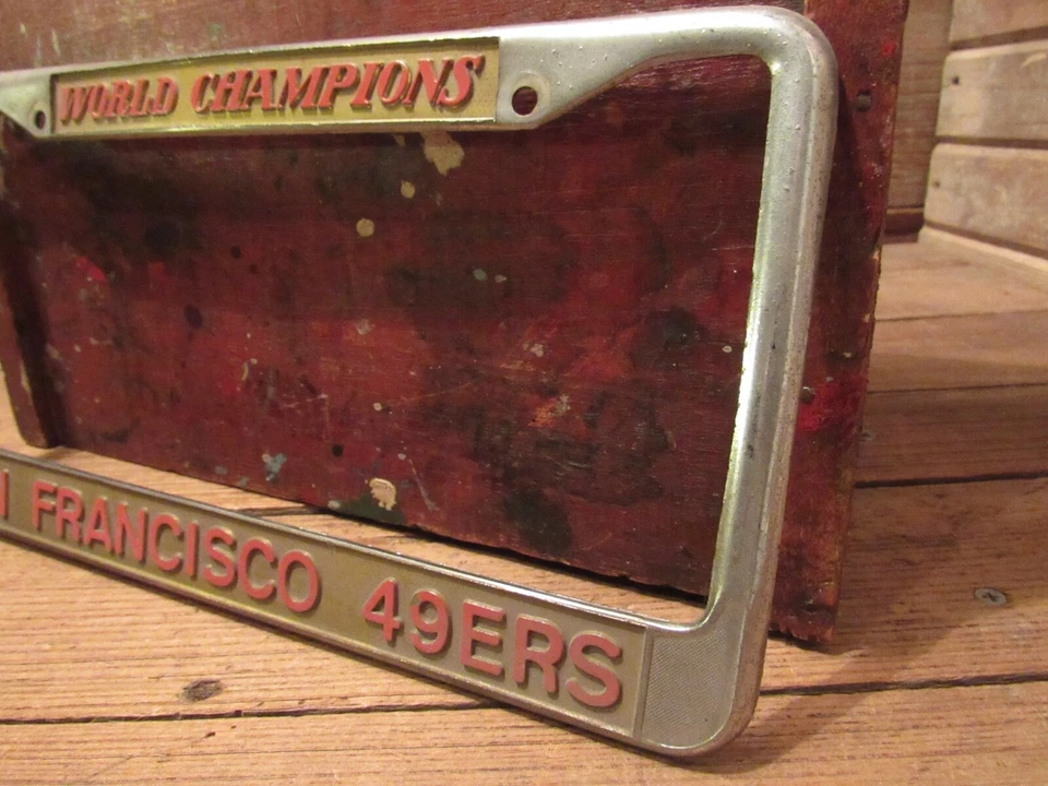 Vintage WORLD CHAMPIONS SAN FRANCISCO 49ERS Metal License Frame - Image 2 of 4