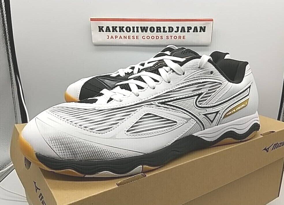 Mizuno Table Tennis Shoes WAVE MEDAL 7 White/Black/Gold
