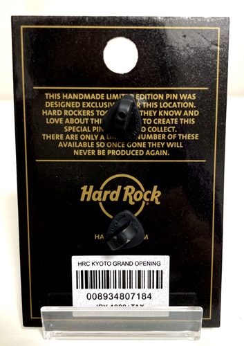 Hard Rock Cafe Pin Badge Kyoto Kimono Geisha Gate City Grand Opening Japan 2019 - Picture 6 of 7