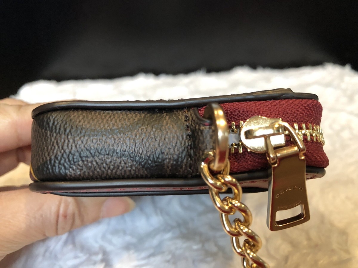 NEW Coach C7417 Zip Card Case with Chain Signature Canvas Ornament