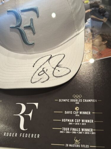 Gorra tenis carrera firmada por Roger Federer - Imagen 12 de 13